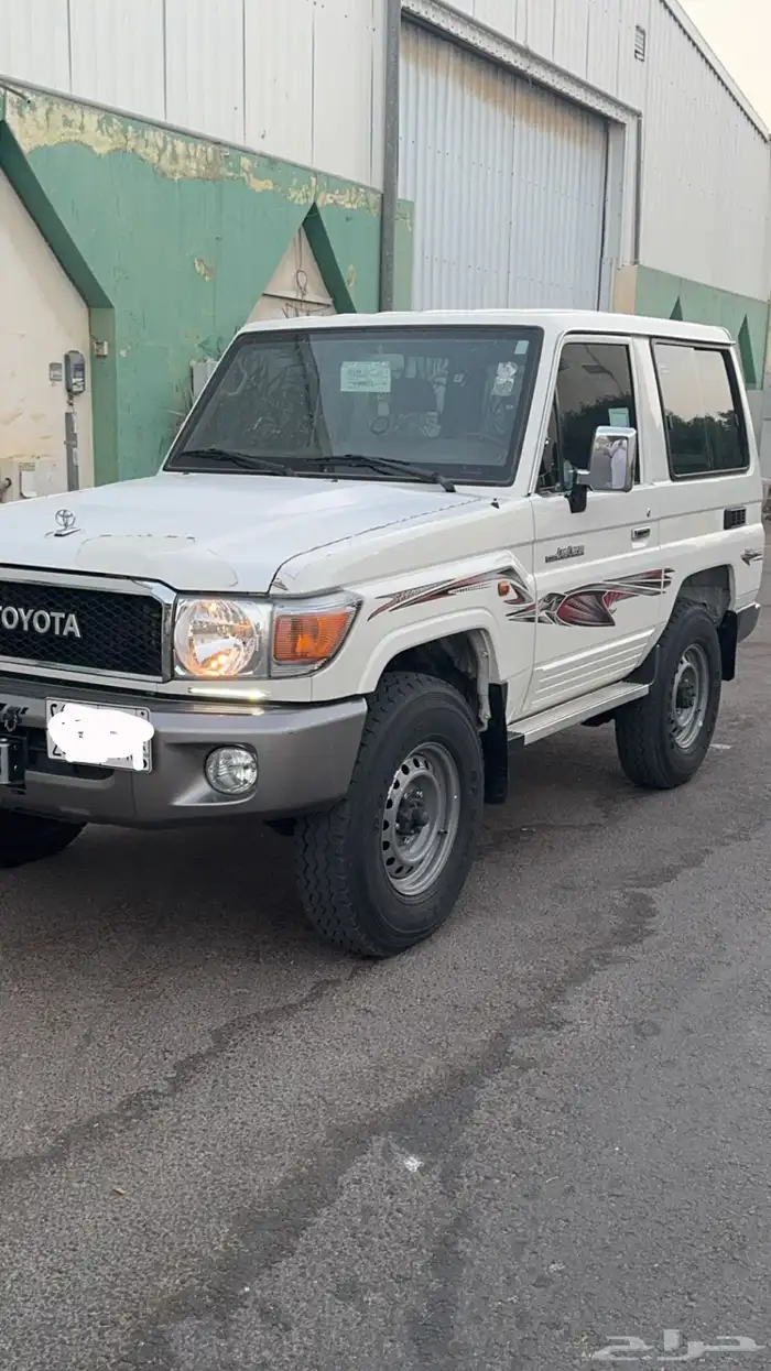 ربع تايوتا 2022 S-DLX فل كامل 5