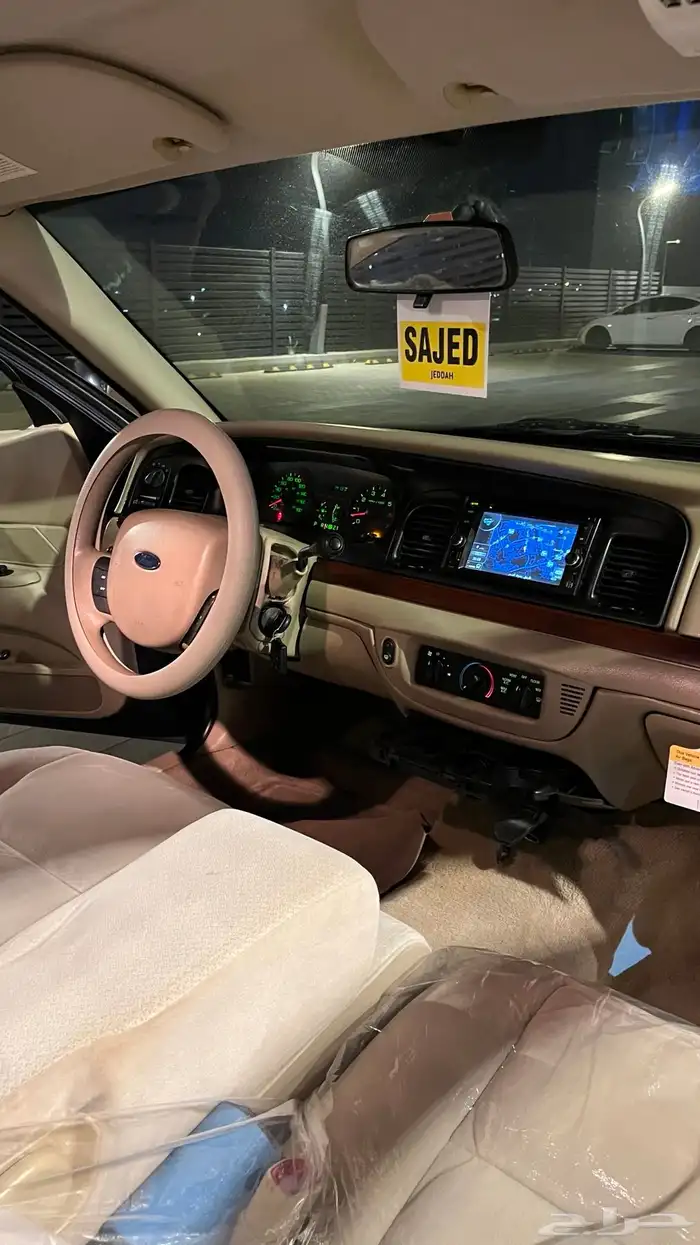 فورد فكتوريا 2011 9