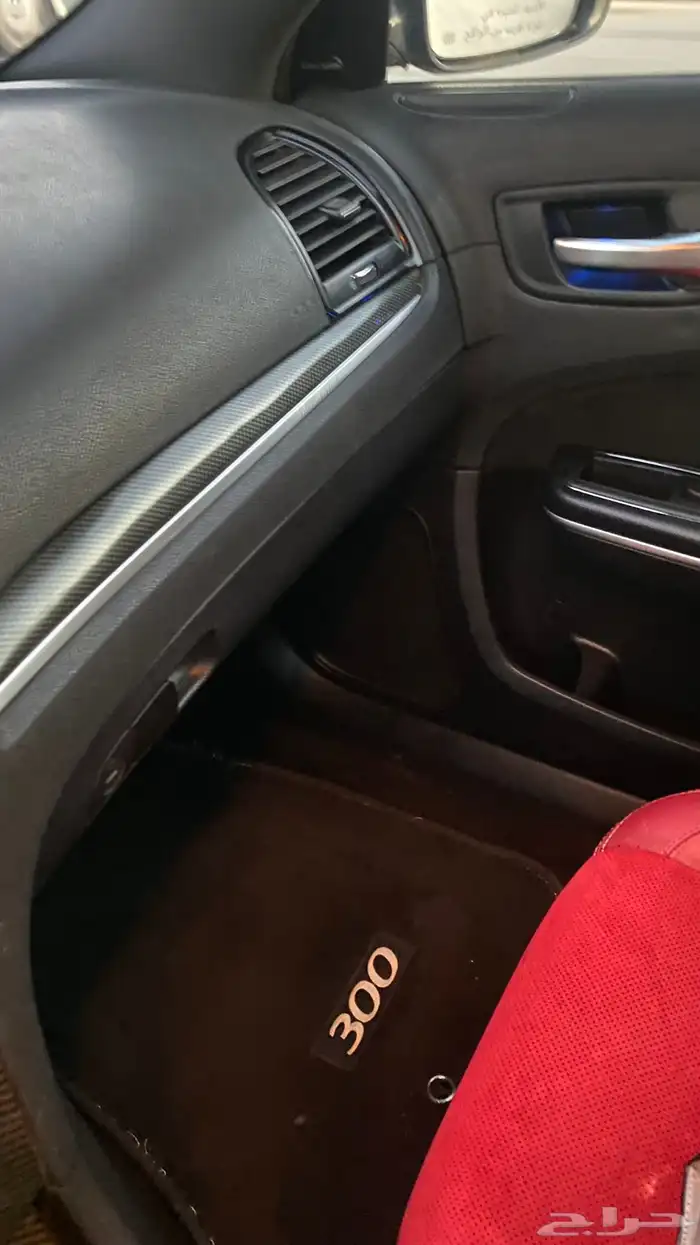 كرايسلر SRT 2013 6