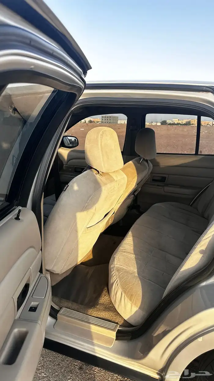 فورد فكتوريا 2009 12