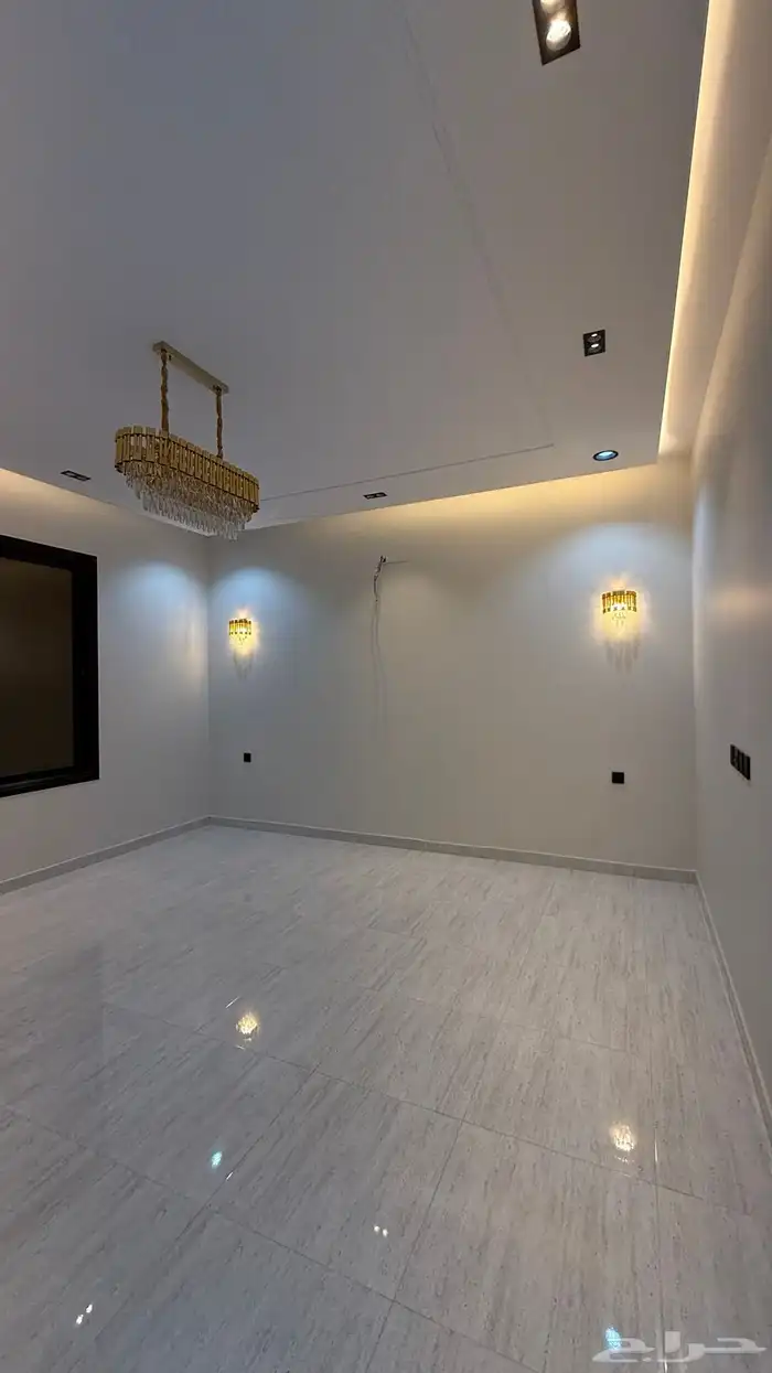 للبيع شقق ارضيه وارواف علويه بحى الراقي خميس مشيط 19