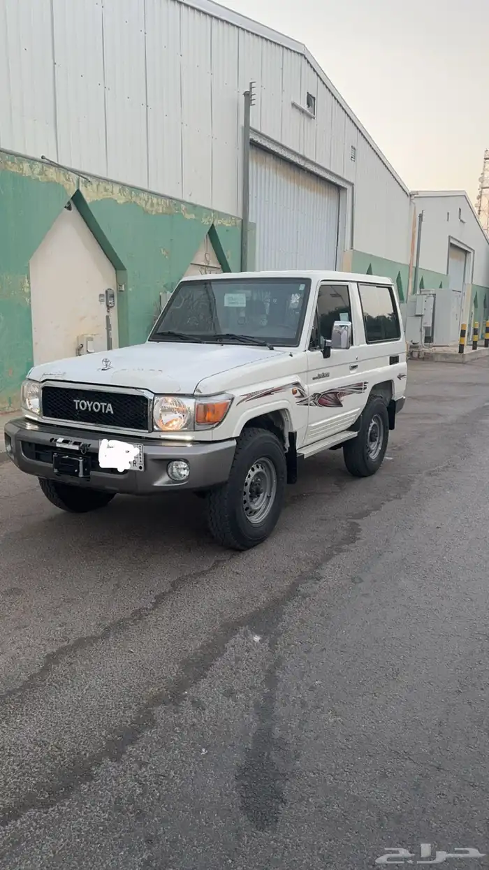 ربع تايوتا 2022 S-DLX فل كامل 4
