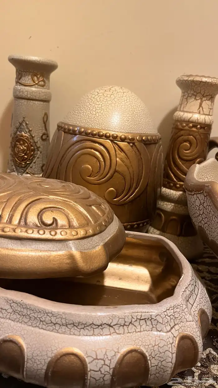 تحف نظيفة ذهبية 1