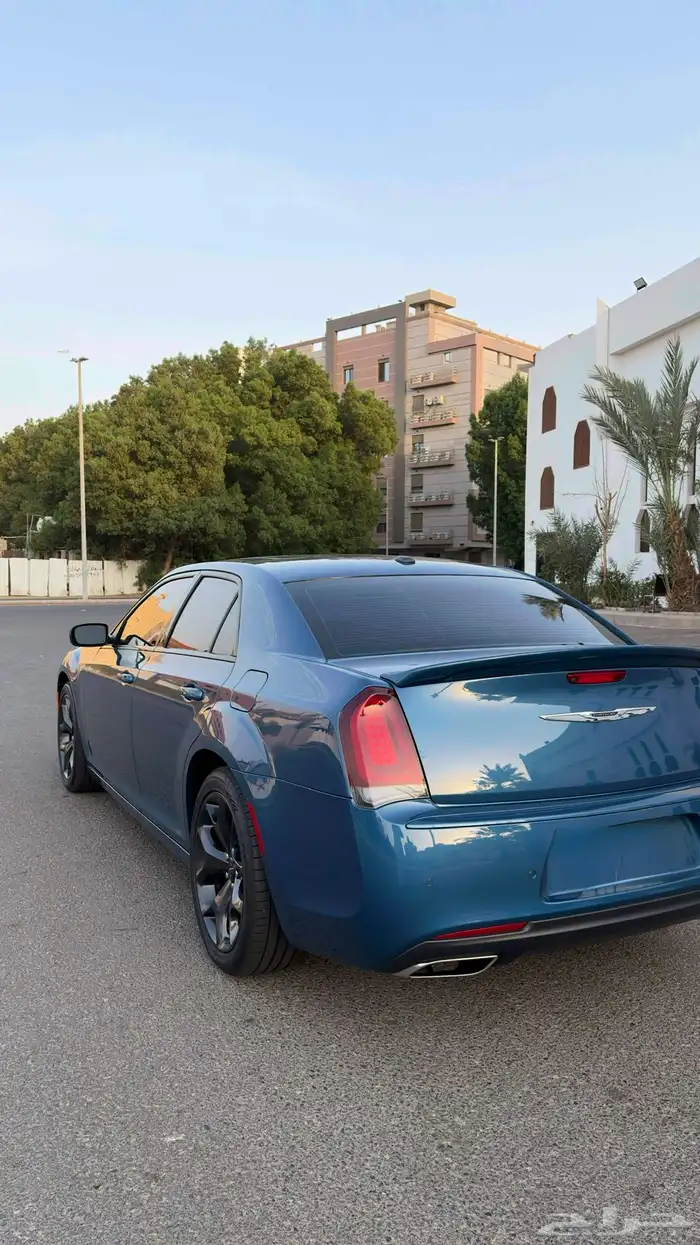 كرايسلر 300s 2023 8