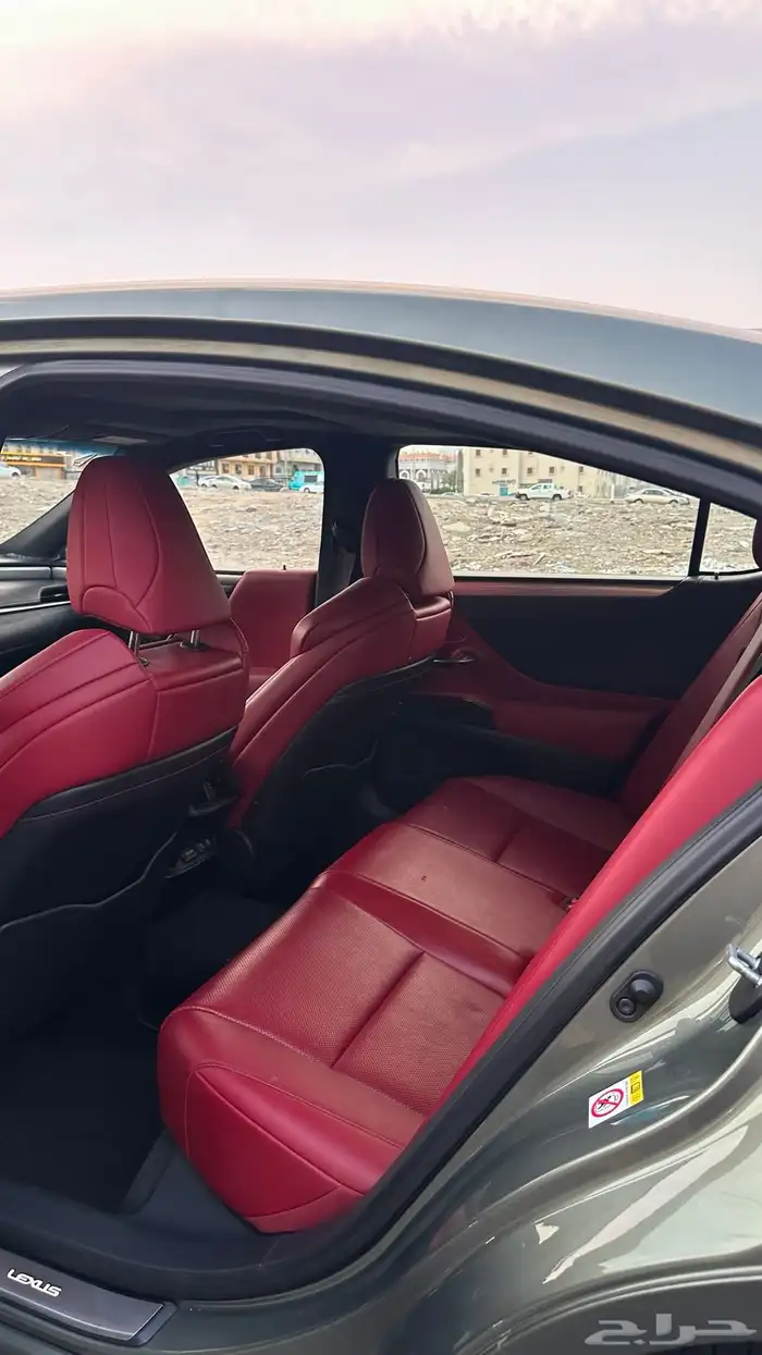 لكزس ES F SPORT فل كامل 14