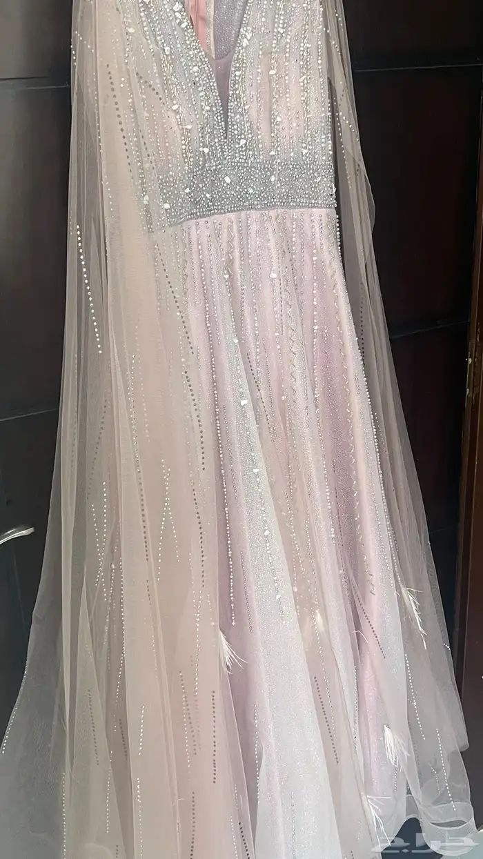 فستان أم او اخت العروس  ه فخم جدا  لونه وردي فاتح أنيق جديد 2