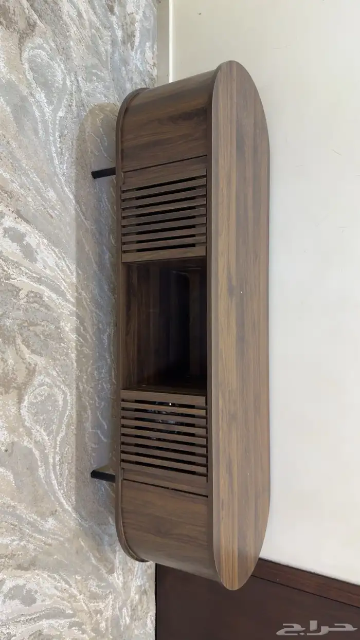 طاولة مكتبيه 1