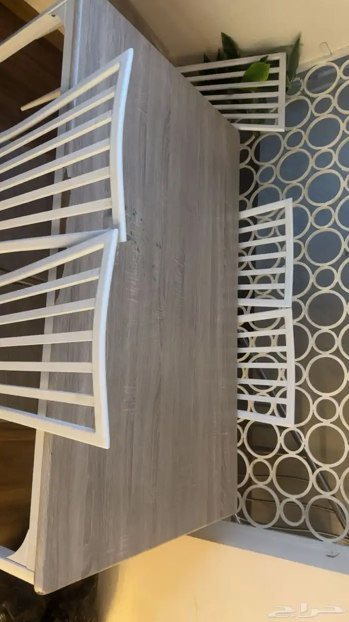 طاوله طعام 1