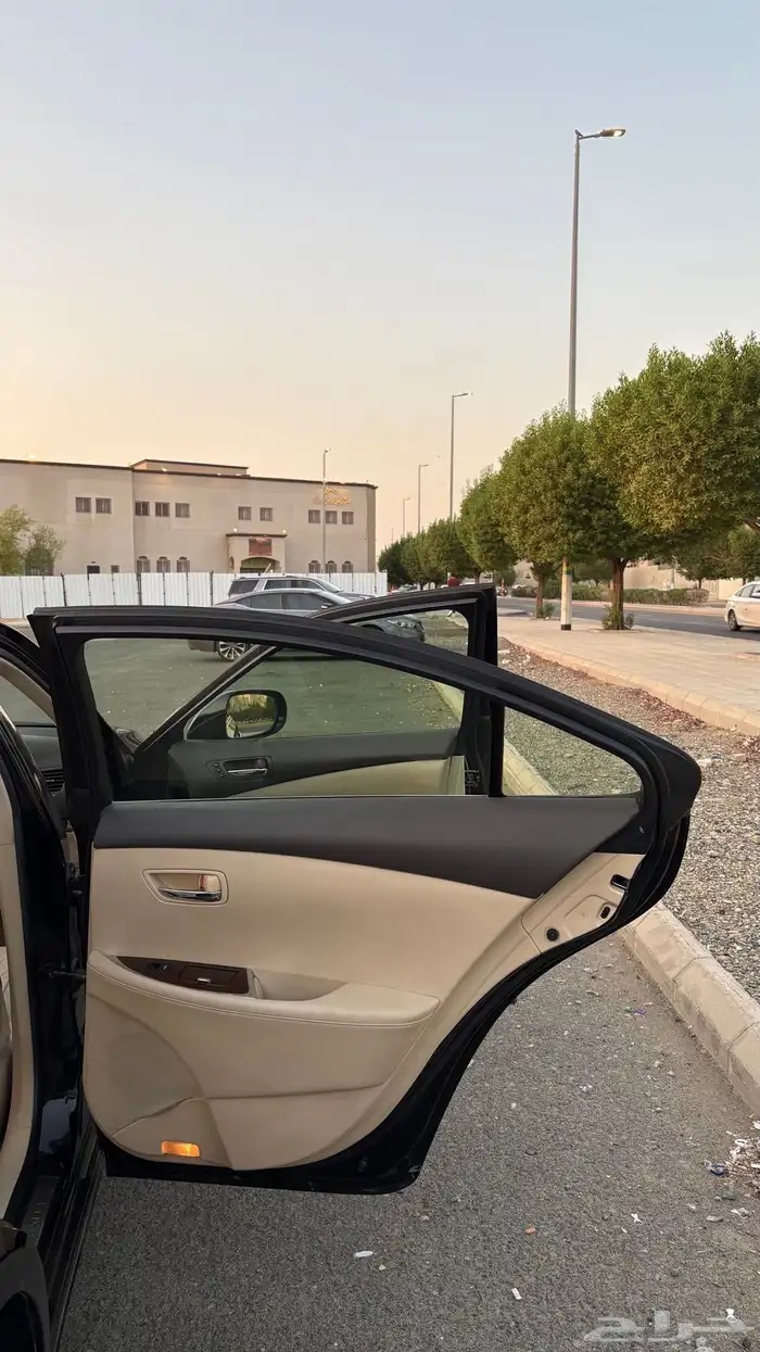 لكزس Es 2011 بودي وكالة 18