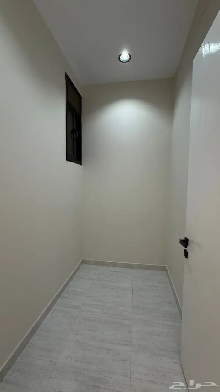 للبيع شقق ارضيه وارواف علويه بحى الراقي خميس مشيط 40