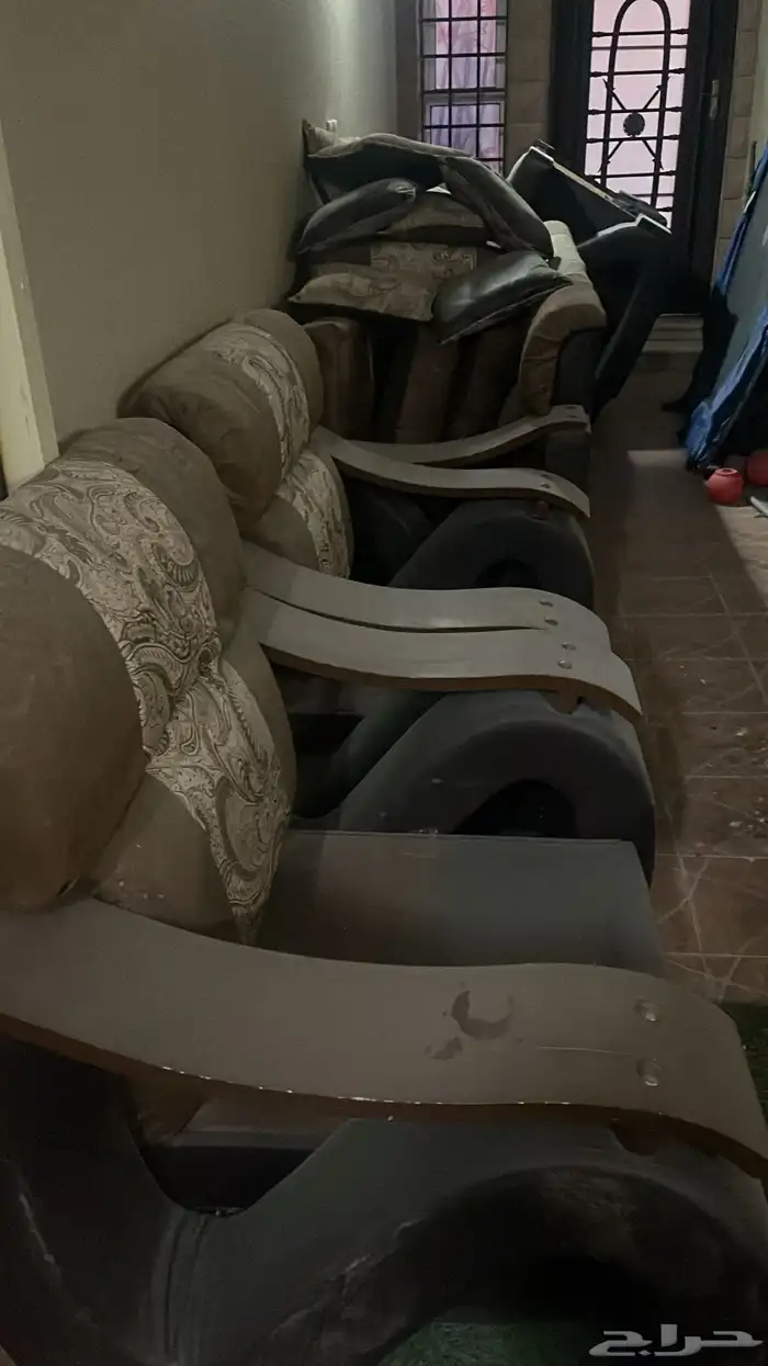 كنب للبيع كامل الاغراض 0