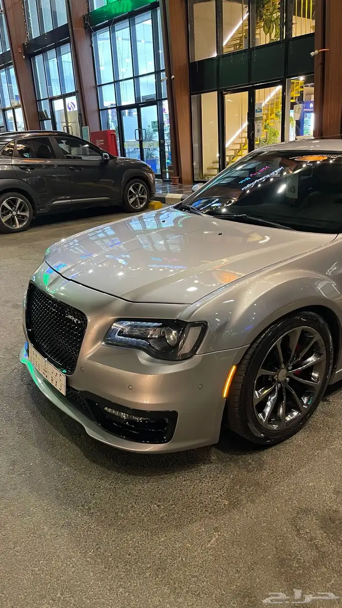 كلايسلر 2014 5.7 للبيع او البدل 8