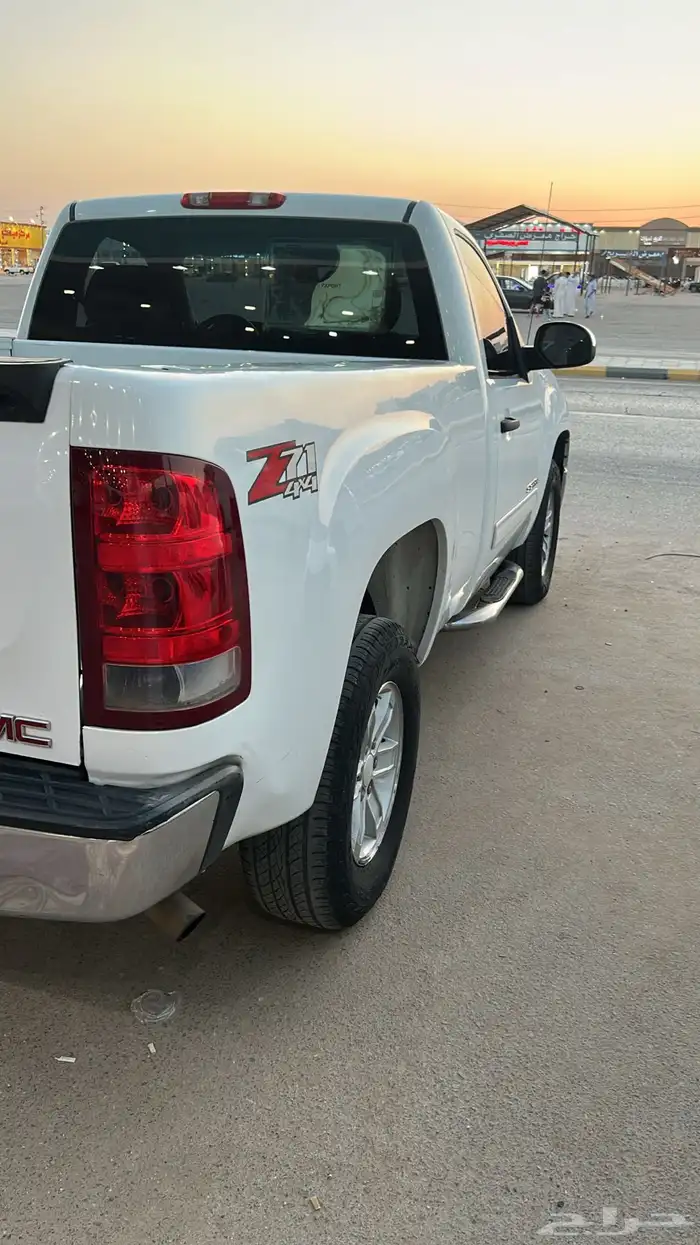 تم البيع والله الحمد والشكر لله يبارك للمشتري 12