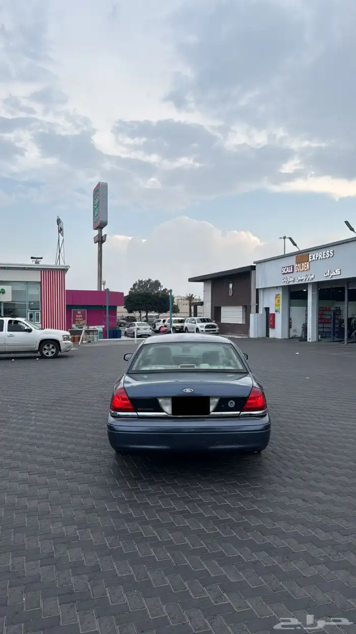 فورد فكتوريا 2011 3