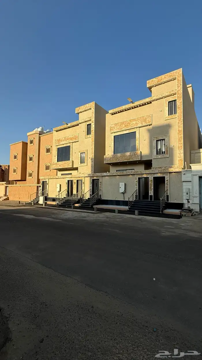 للبيع شقق ارضيه وارواف علويه بحى الراقي خميس مشيط 4
