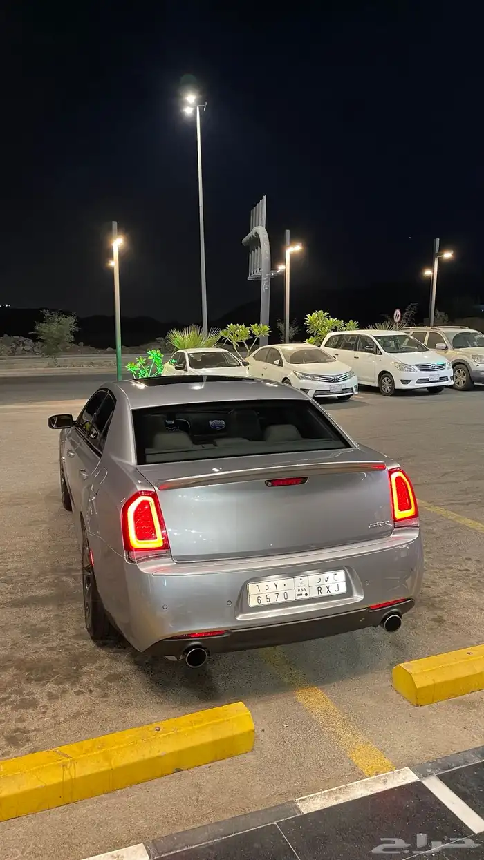 كلايسلر 2014 5.7 للبيع او البدل 3