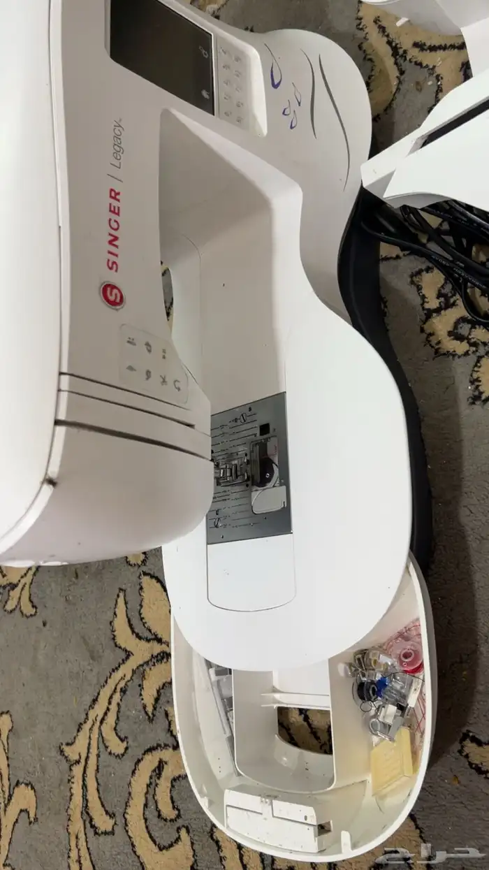 مكينة خياطة و تطريز 0