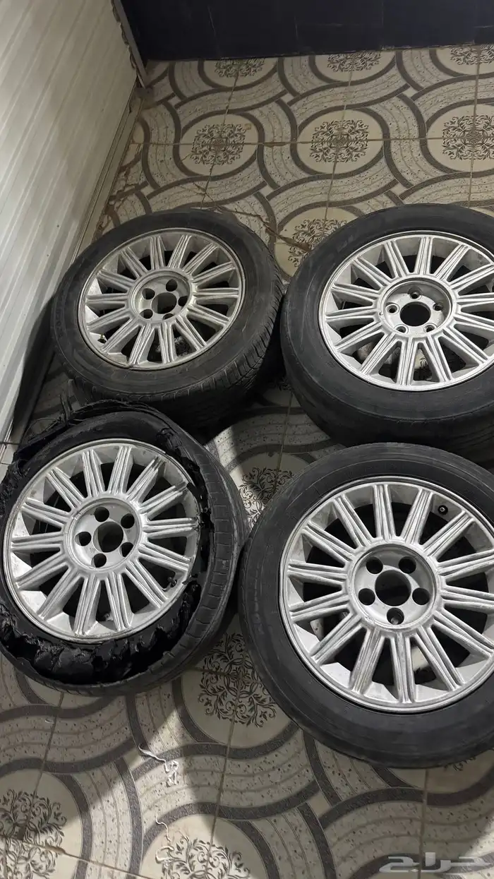 جنوط فورد ماركيز تم البييع 3