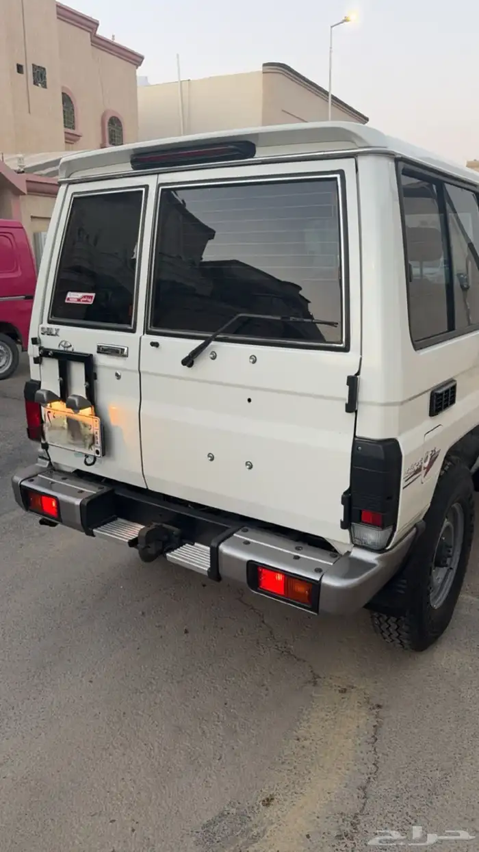 ربع تايوتا 2022 S-DLX فل كامل 6