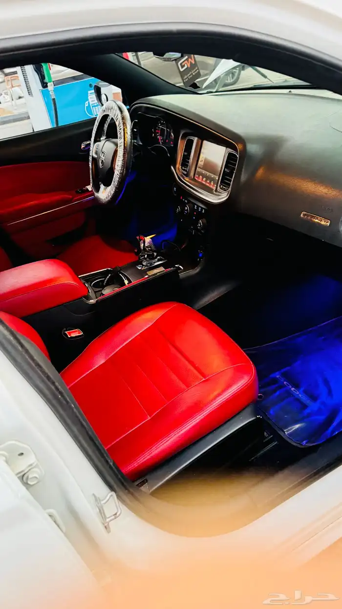 دودج تشارجر 2014   6 سلندر 11