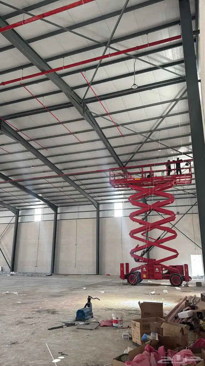 للإيجار مصنع مساحة 560 صناعي في صناعية الخير 0