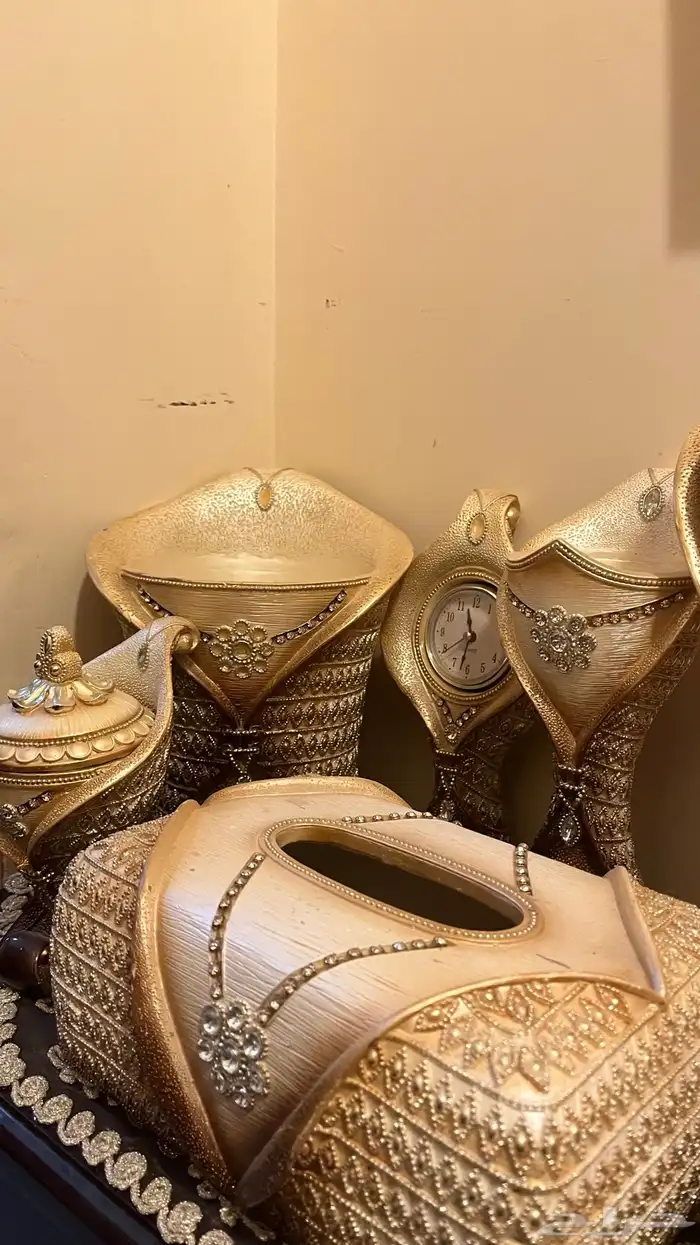 طقم ت حف وفازات عصرية ومميزة 2