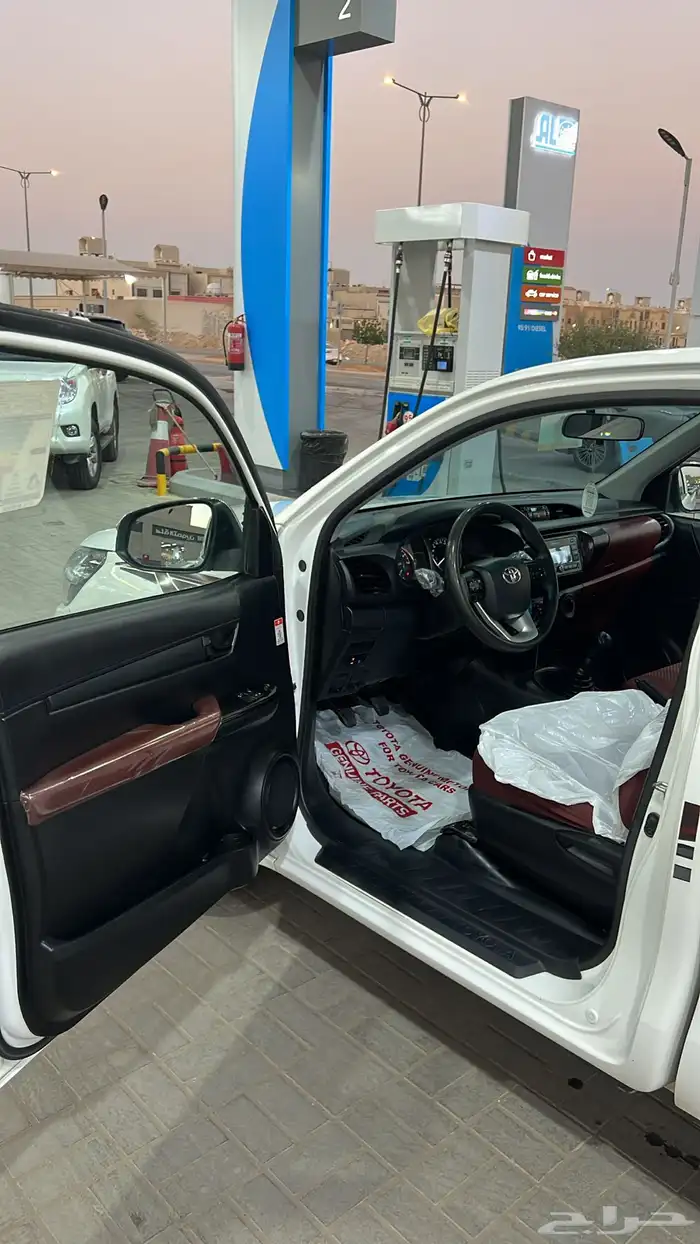 هايلكس 2022 12
