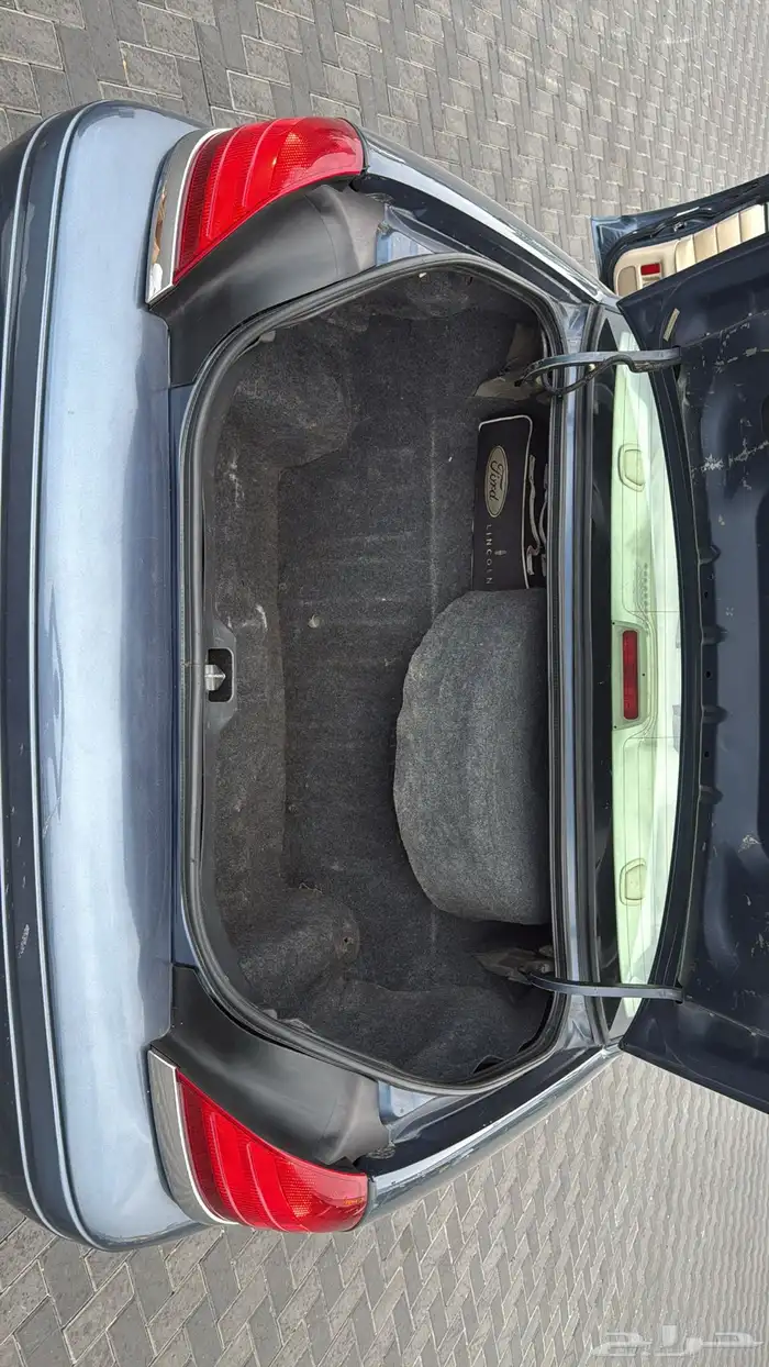 فورد فكتوريا 2011 16