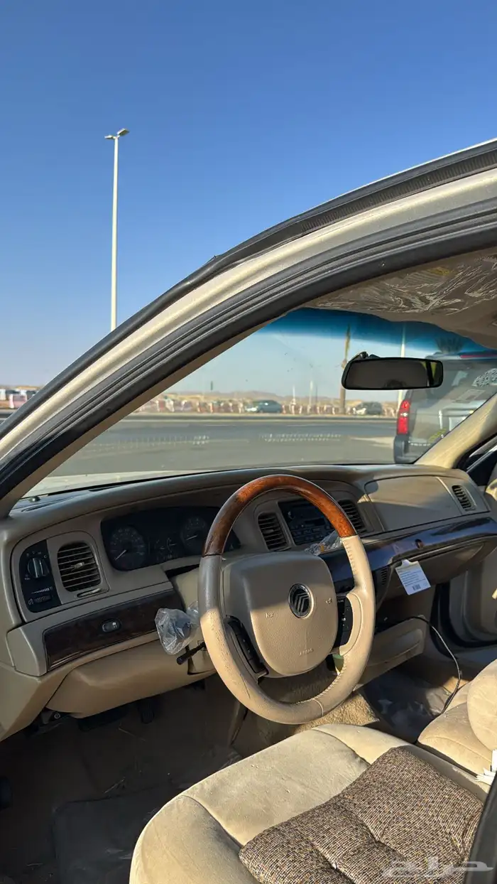 فورد ماركيز 2011 10