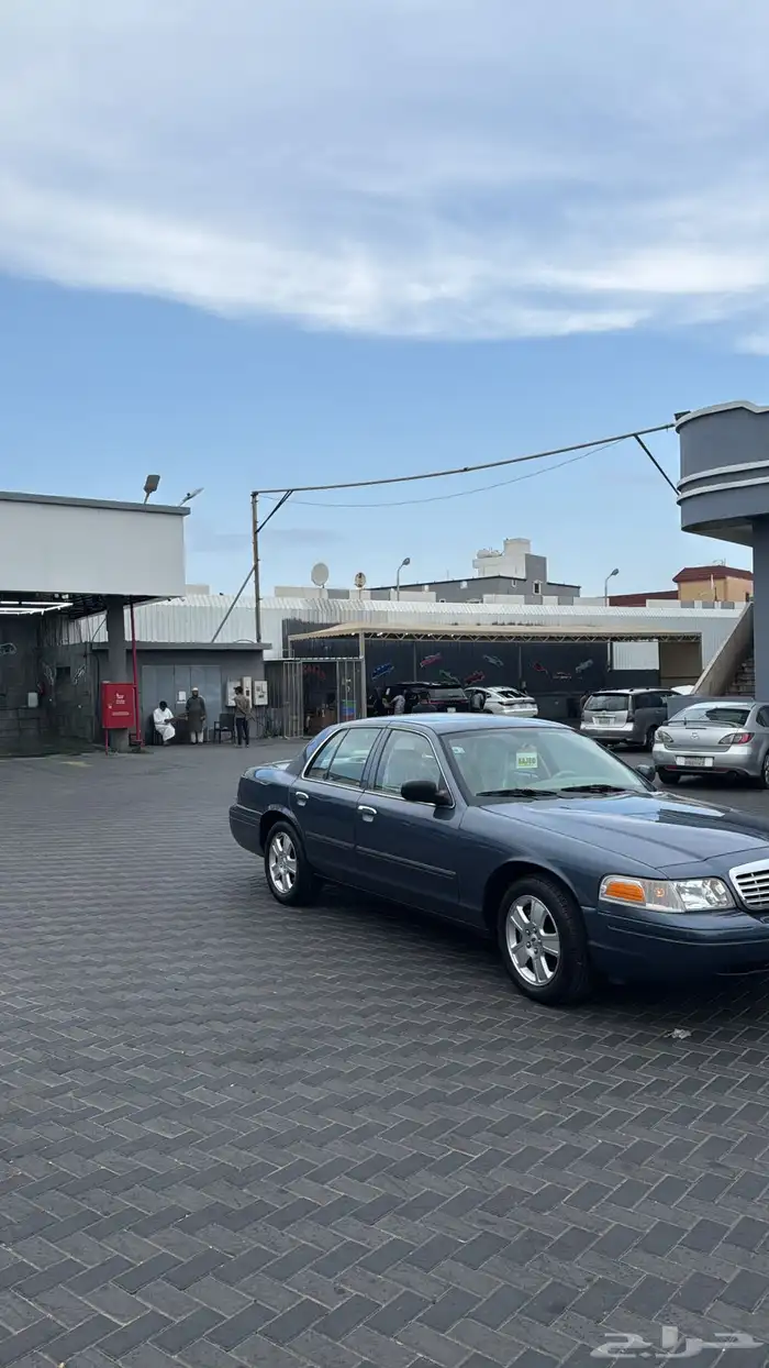 فورد فكتوريا 2011 4