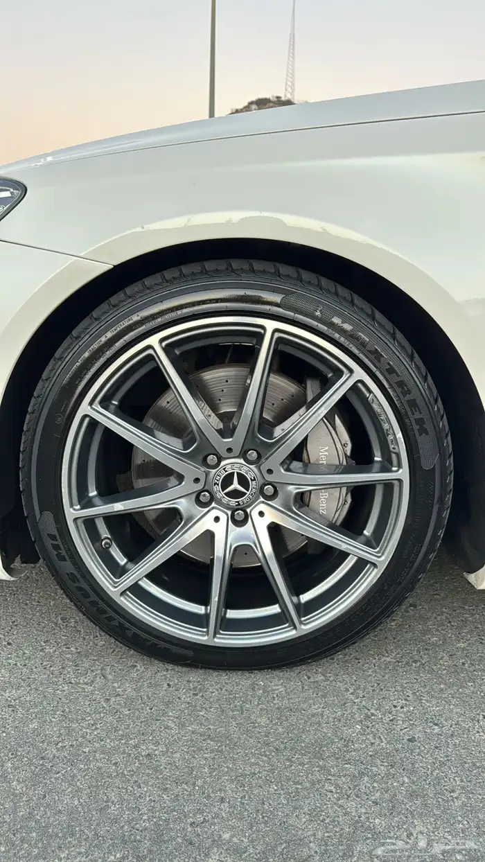 مرسيدس 2018 جفالي s560 فل كامل AMG 8