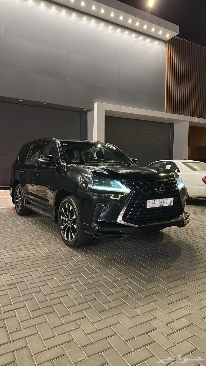 لكزس LX 2020 اسود 0
