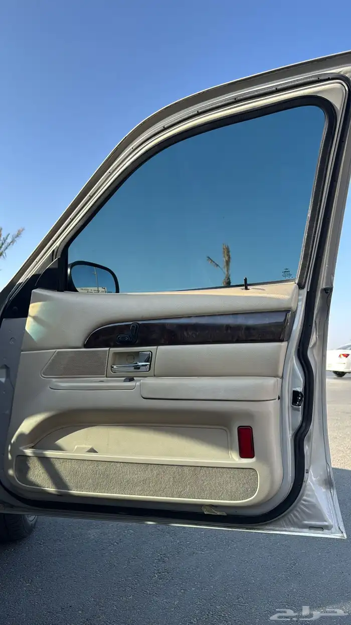 فورد ماركيز 2011 7