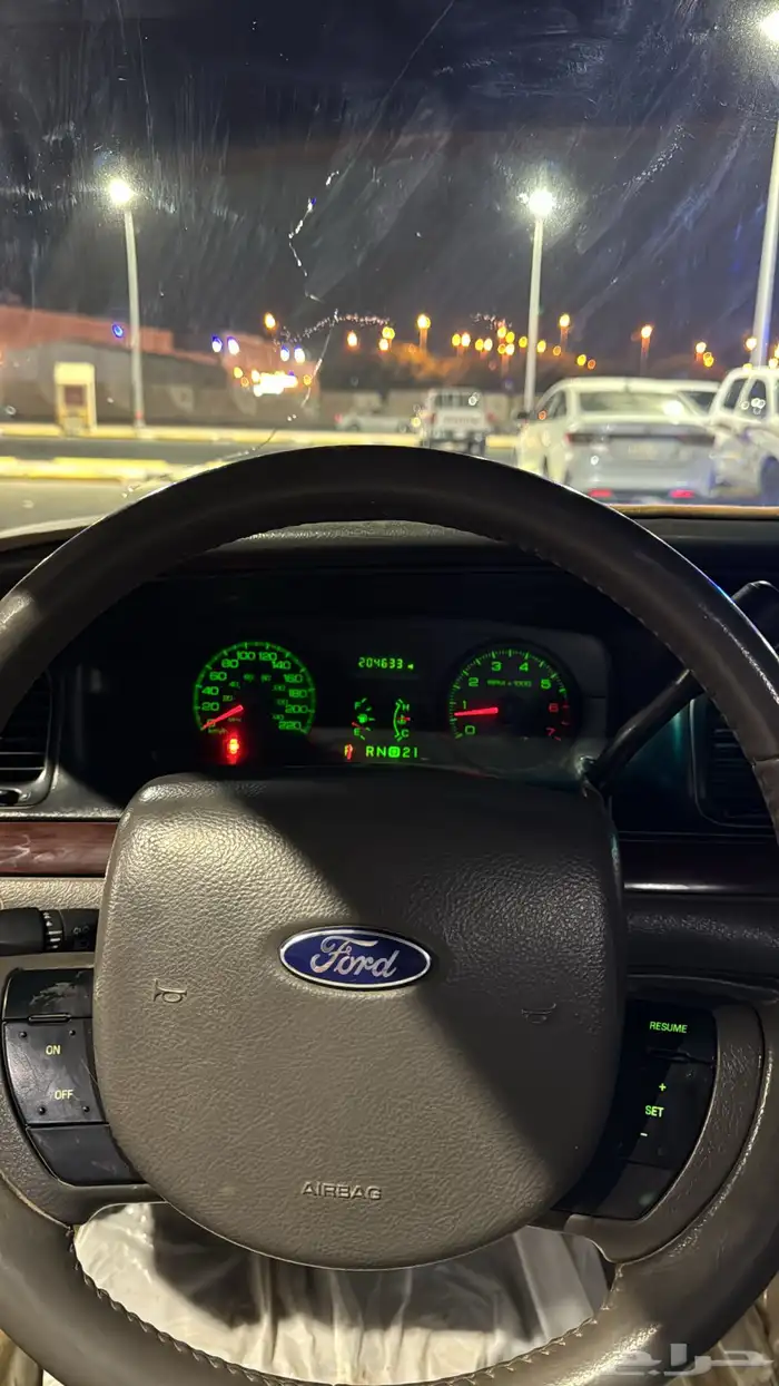 فورد فكتوريا 2008 2