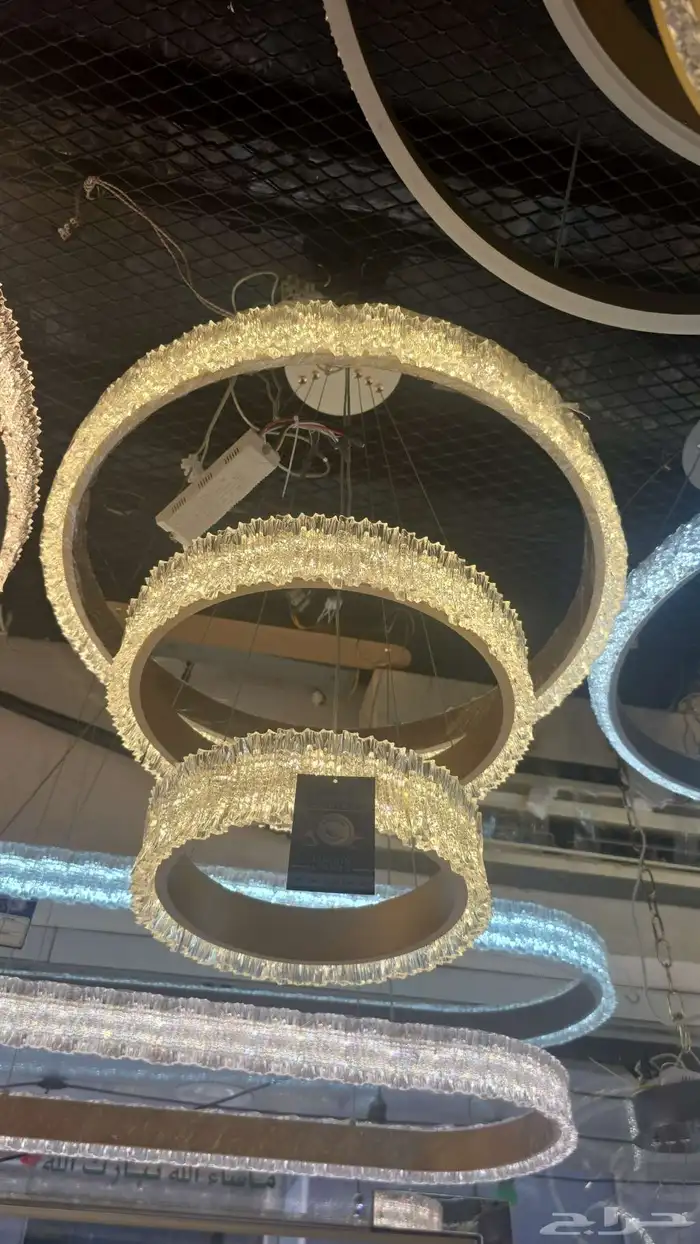 ثريات لد كريستال ثريات مودرن 4