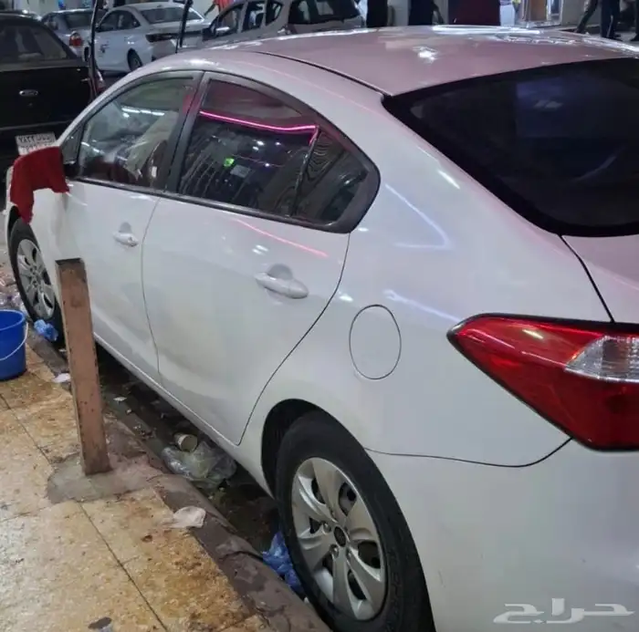 للبيع كيا 2014 سيراتو 1