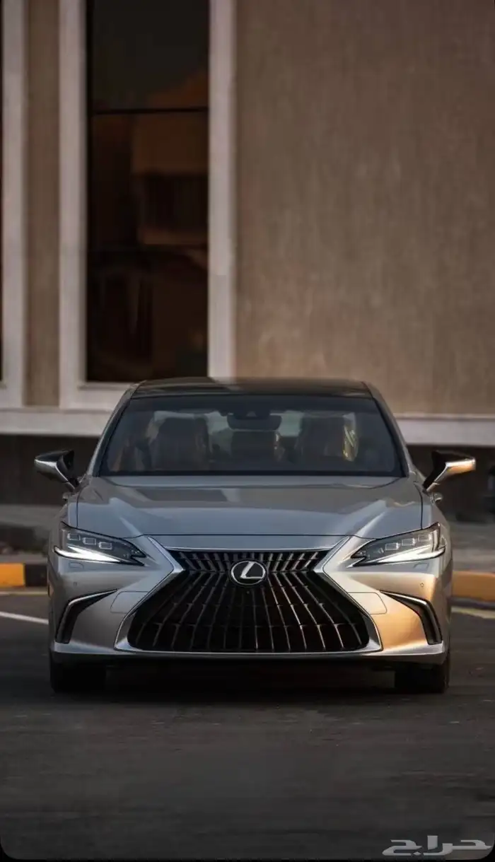 لكزس ES 2025 سعودي فل الفل DD 350 - 6V اخر دفعه 1