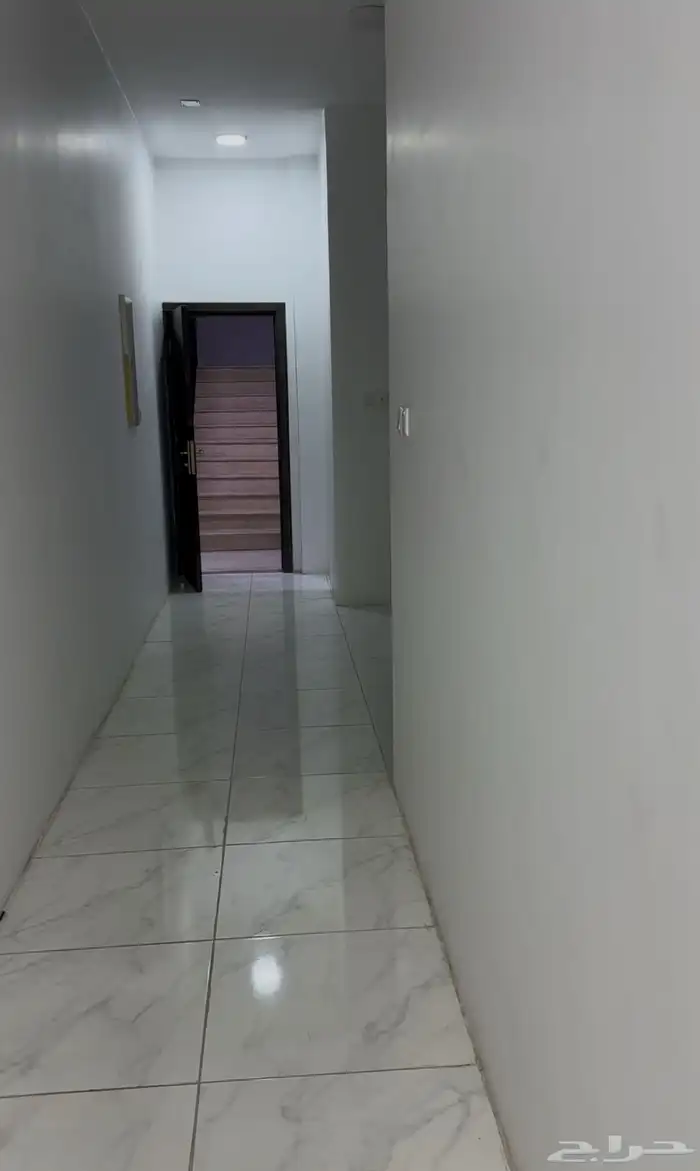 شقق عزاب راس تنوره 3