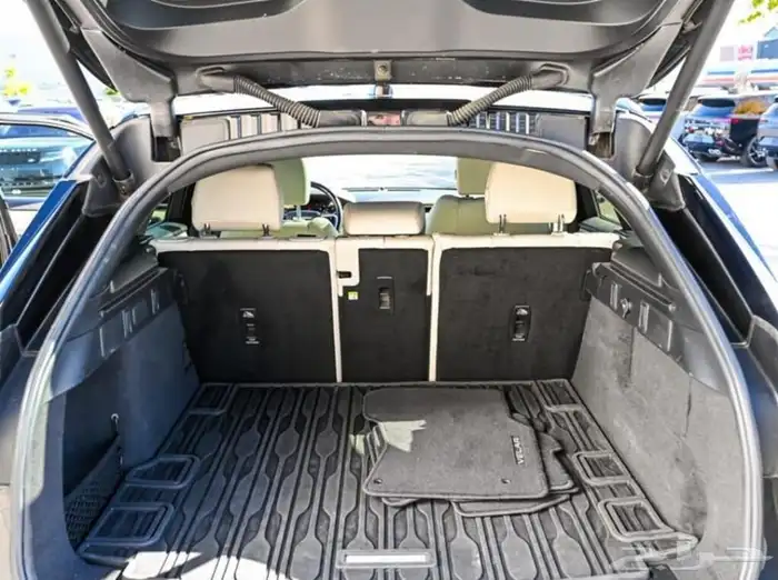 رانج روفر فيلار Range Rover Velar P250 S موديل 2021 20