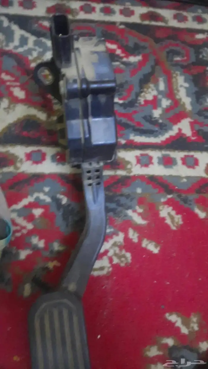 للبيع دعسه حق كورولا من 2008 لين 2011 2