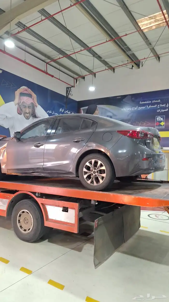 مازدا 3 مصدوم 2015 للبيع 4