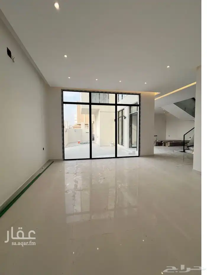 فيلا للبيع في حي المهديه مساحه 225مبمليونين و200 5