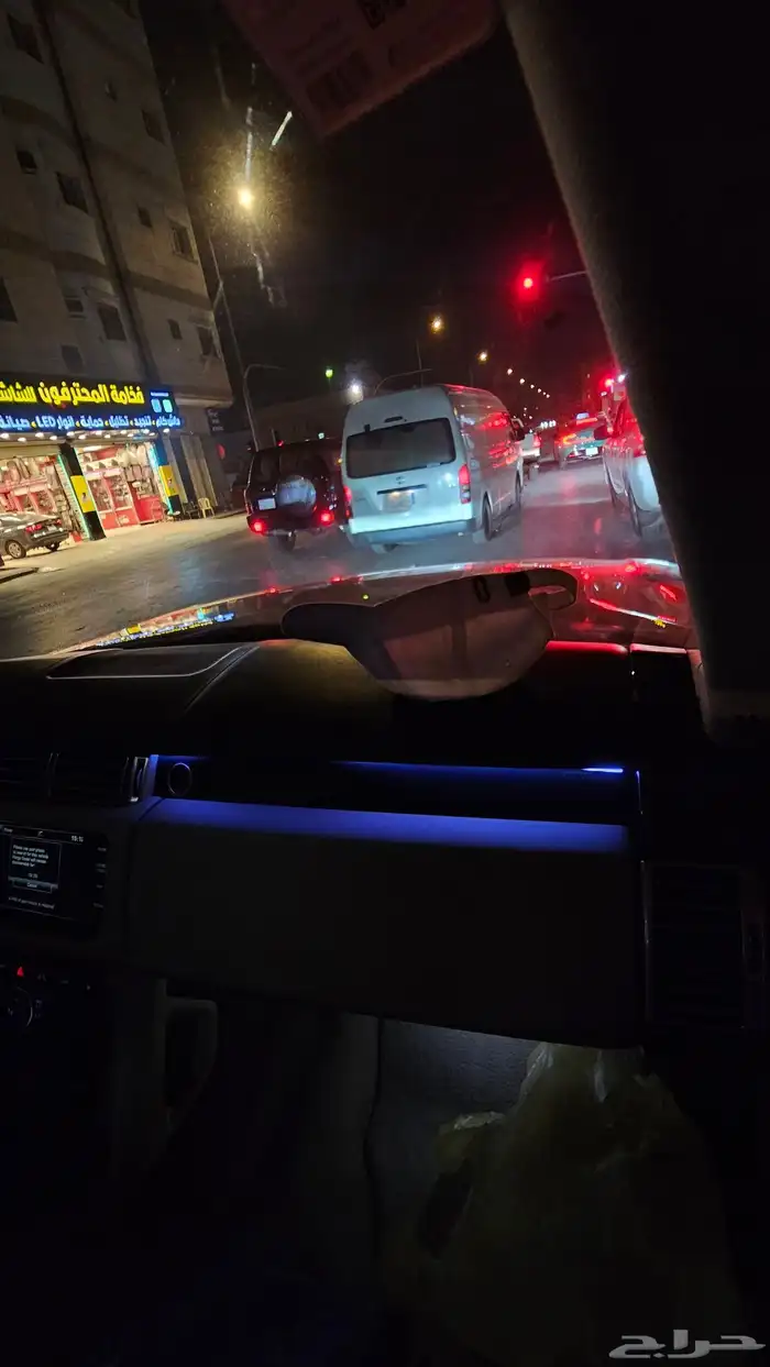 السلام عليكم تركيب لد داخلي64 لون رنج روفر فوج موديل 2020 حي 2