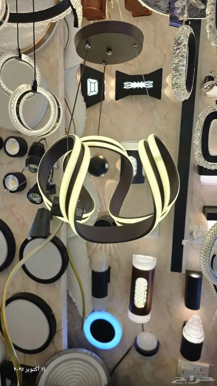 ثريات لد كريستال ثريات مودرن 10