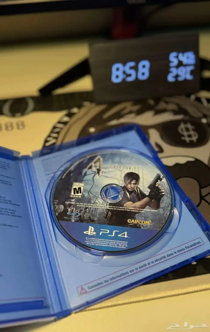 شريطين ريزدنت ايفل للبيع 1