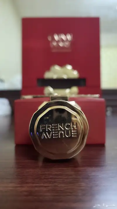 عطر شبيه كوير إنفراروج ميزون كريفيللي (كارنال ديزاير) index