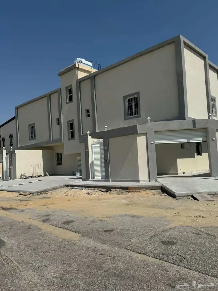 شقق تمليك وملاحق للبيع 0