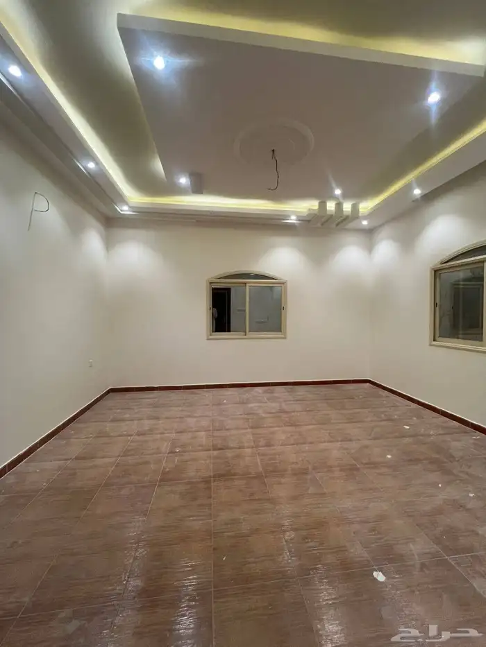 شقه دور ارضي بالمحاله جديده 3