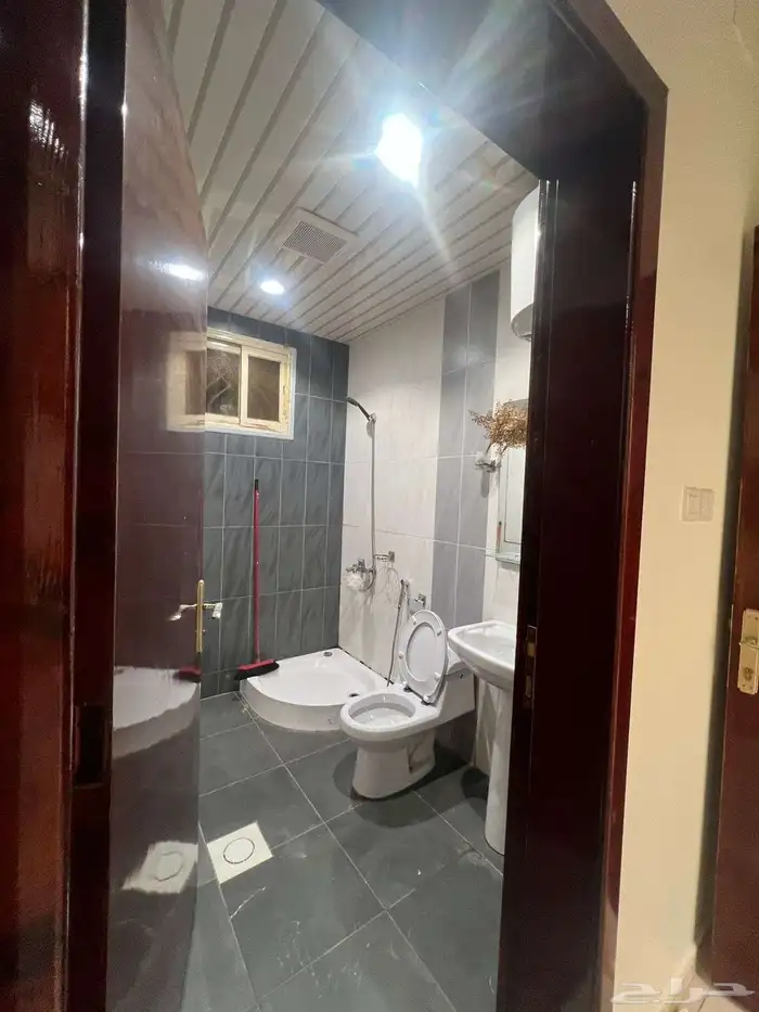 شقه دور ارضي بالمحاله جديده 4