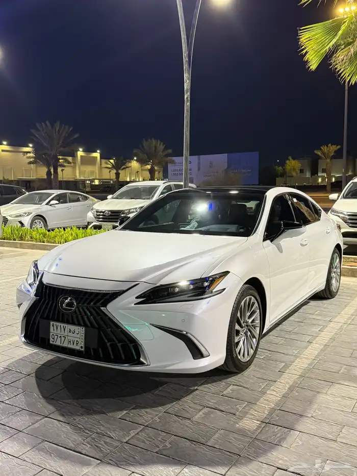 لكزس ES 350 DD 2025 1